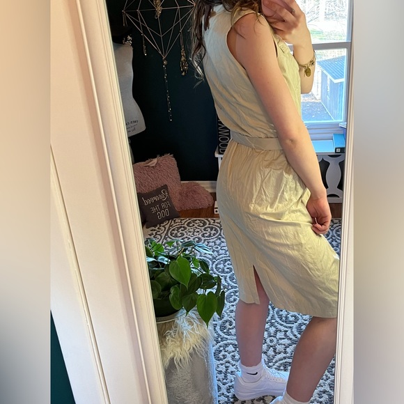 vintage beige patterned structured dress ✨ - Picture 2 of 5